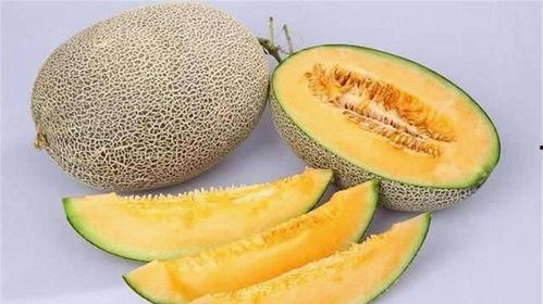 小孩吃哈密瓜的好处,哈密瓜为小孩健康加分