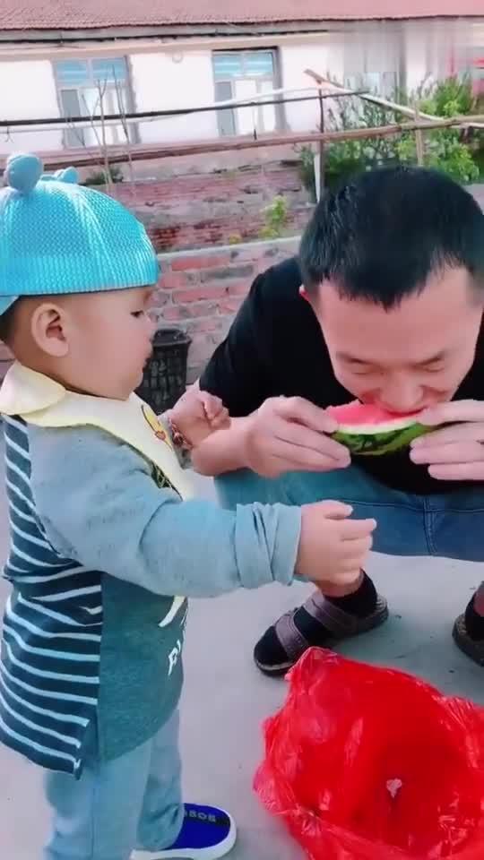 吃瓜孩子哭,揭开儿童心理健康问题面纱