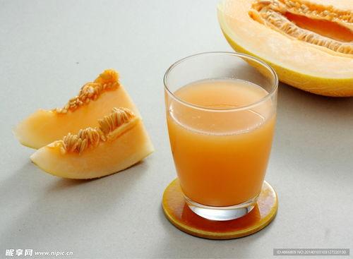 农夫吃哈密瓜,甜蜜收获的喜悦时光